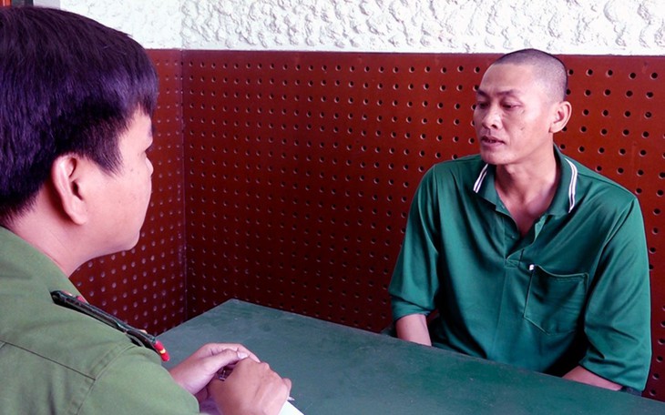 Bắt thanh niên dùng dao cướp xe ôm