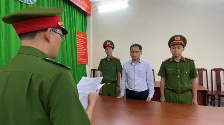 Bắt Phó Cục trưởng Cục Đăng kiểm Việt Nam Nguyễn Vũ Hải cùng nhiều cán bộ khác- Ảnh 1. Bắt Phó Cục trưởng Cục Đăng kiểm Việt Nam Nguyễn Vũ Hải cùng nhiều cán bộ khác- Ảnh 1.