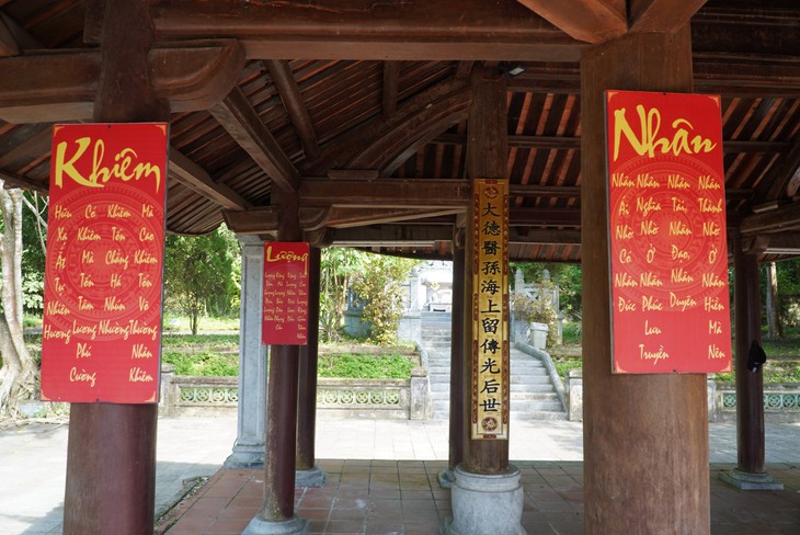 Giai thoại thả diều dẫn lối về nơi yên nghỉ của Đại danh y Hải Thượng Lãn Ông- Ảnh 9. Giai thoại thả diều dẫn lối về nơi yên nghỉ của Đại danh y Hải Thượng Lãn Ông- Ảnh 9.