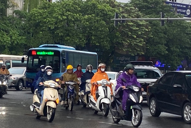 Đợt không khí lạnh sắp tới có thể kéo dài 10 ngày, nhiệt giảm mạnh- Ảnh 2. Đợt không khí lạnh sắp tới có thể kéo dài 10 ngày, nhiệt giảm mạnh- Ảnh 2.