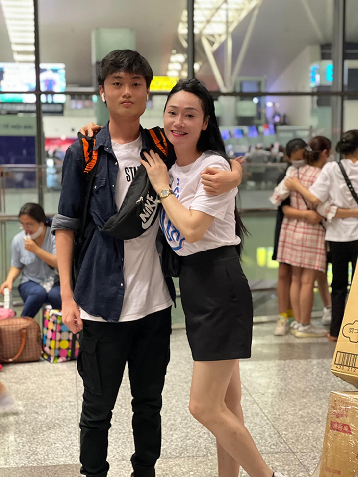 Hôn nhân đời thực của diễn viên VFC: Quách Thu Phương tuổi U50 con cái trưởng thành, sống bình yên- Ảnh 8.