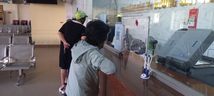 Người khuyết tật được hỗ trợ gì tại ga tàu, bệnh viện?- Ảnh 1. Người khuyết tật được hỗ trợ gì tại ga tàu, bệnh viện?- Ảnh 1.