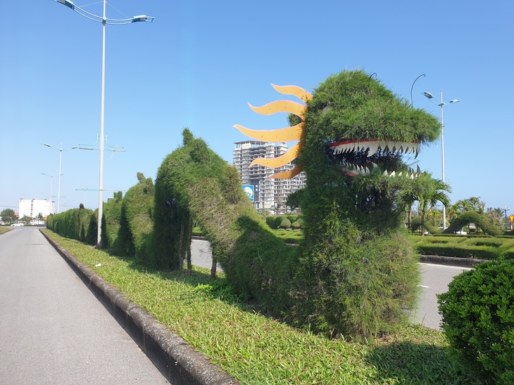 Tranh cãi linh vật rồng từ cây xanh ở Quảng Bình- Ảnh 4.