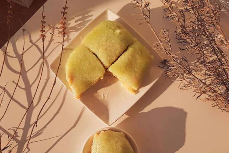 Gói bánh chưng bằng giấy bạc độc hại thế nào?- Ảnh 2.