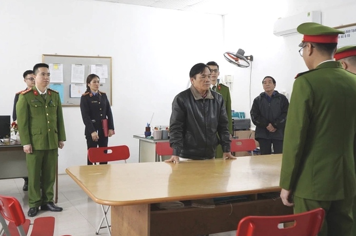 Bắt Giám đốc Công ty Cổ phần vận tải, dịch vụ và xây dựng Bắc Kạn- Ảnh 1.
