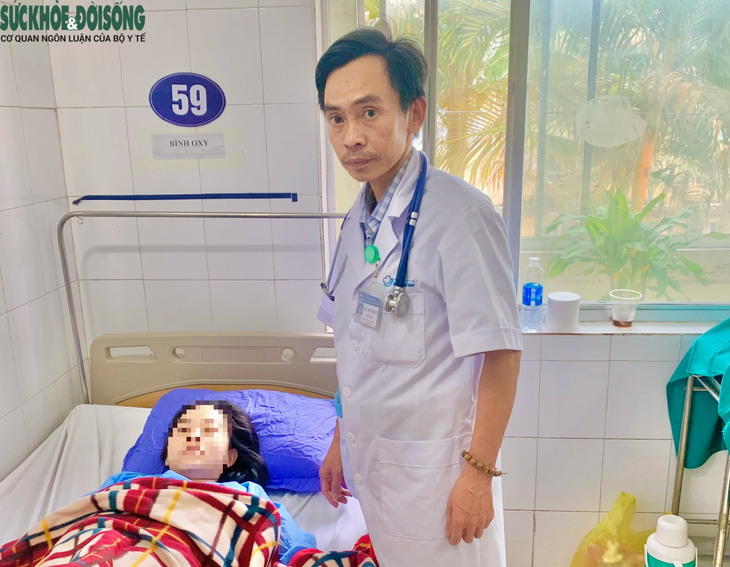 Chạy đua với thời gian đưa mẹ con sản phụ trở về từ 'cửa tử'- Ảnh 3.
