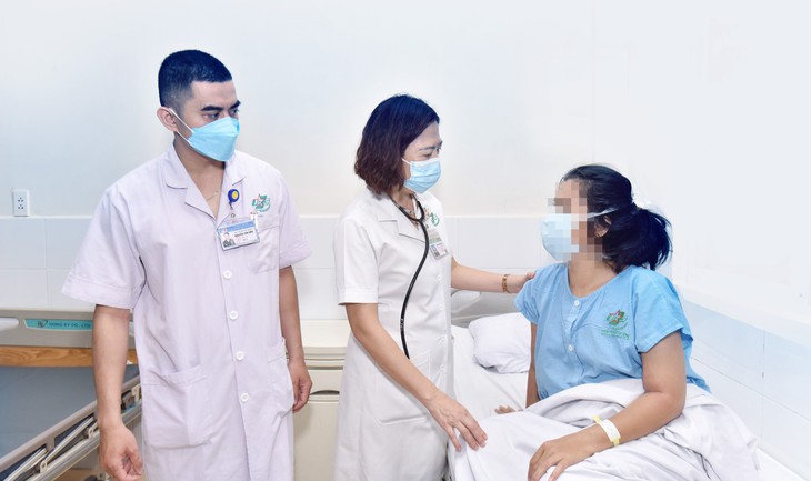 Cứu thành công nữ bệnh nhân 30 tuổi mất máu do rách cùng đồ phức tạp sau quan hệ tình dục- Ảnh 1.