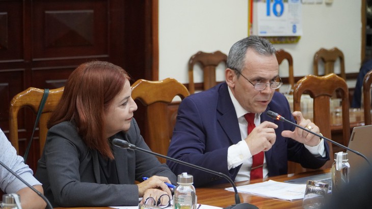 Phối hợp với chuyên gia y tế Cuba thí điểm mô hình bác sĩ gia đình tại Quảng Bình- Ảnh 2.