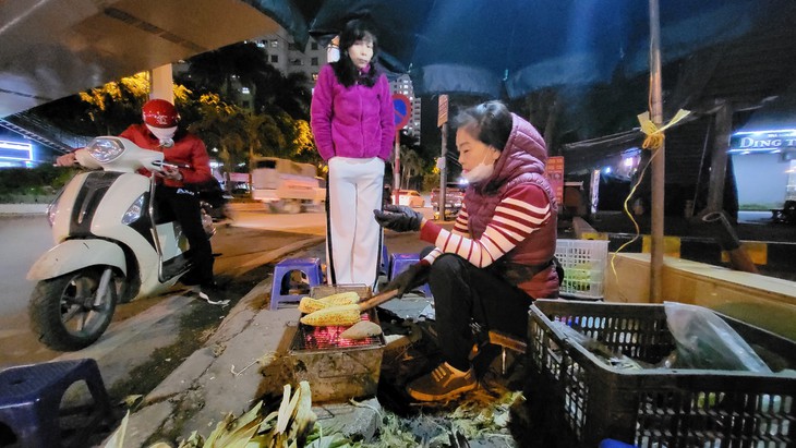 Nhọc nhằn mưu sinh trong giá rét- Ảnh 8.