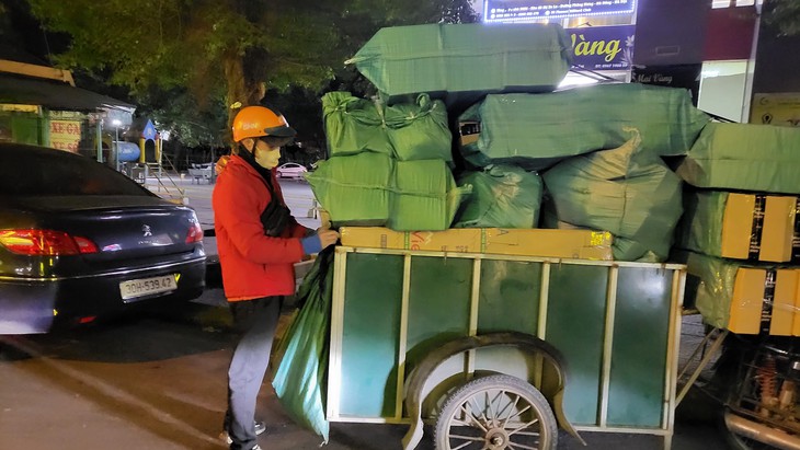 Nhọc nhằn mưu sinh trong giá rét- Ảnh 9.