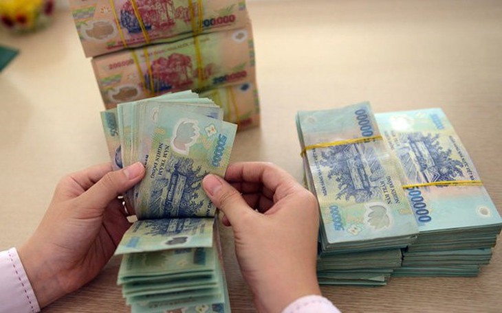 Xuất nhập khẩu sụt giảm, thưởng Tết ở nhiều doanh nghiệp vẫn cao