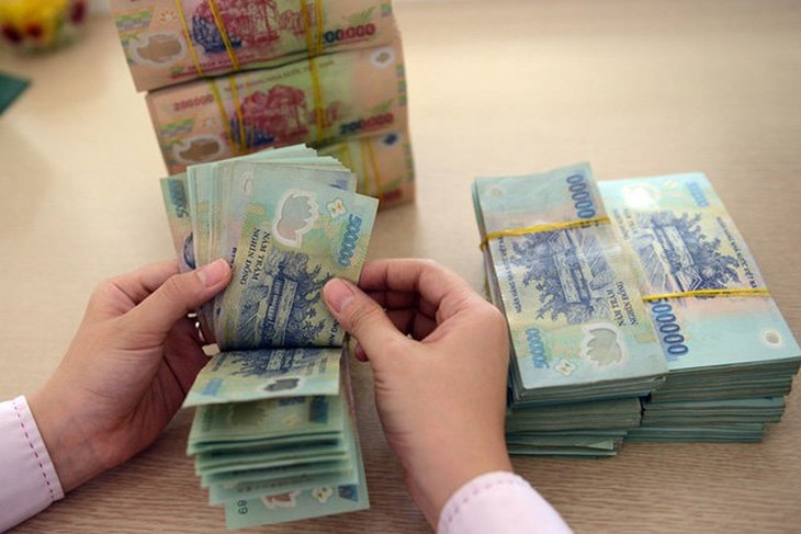 Xuất nhập khẩu sụt giảm, thưởng Tết ở nhiều doanh nghiệp vẫn cao- Ảnh 2. Xuất nhập khẩu sụt giảm, thưởng Tết ở nhiều doanh nghiệp vẫn cao- Ảnh 2.