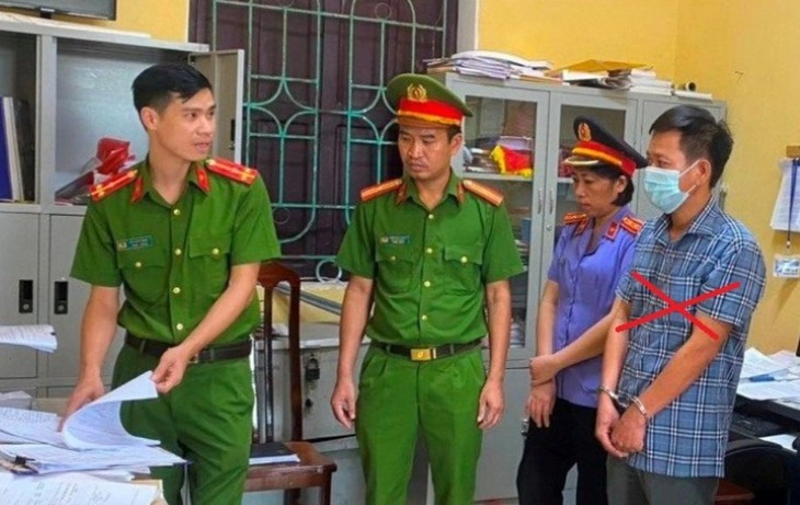 Biển thủ hàng trăm triệu đồng tiền thờ cúng liệt sĩ, nguyên cán bộ xã ở Hải Dương nhận 8 năm tù
- Ảnh 1.