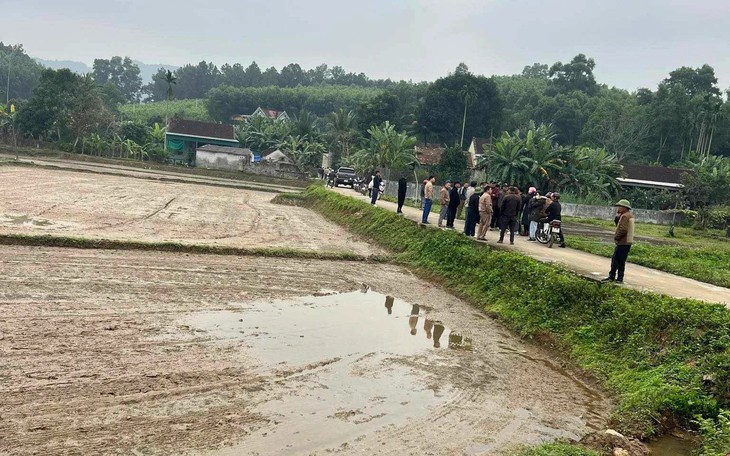 Nghi phạm sát hại cả gia đình vợ tử vong trong tư thế treo cổ
