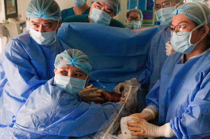 Thai nhi 'thông van tim xuyên bào thai' đầu tiên ở Việt Nam sắp chào đời- Ảnh 3.