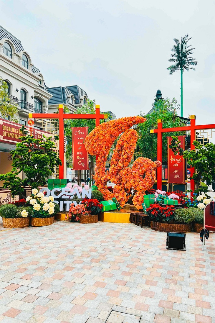 Khai màn “Chợ Tết Phố Hội” phía Đông Thủ đô - Ảnh 1.