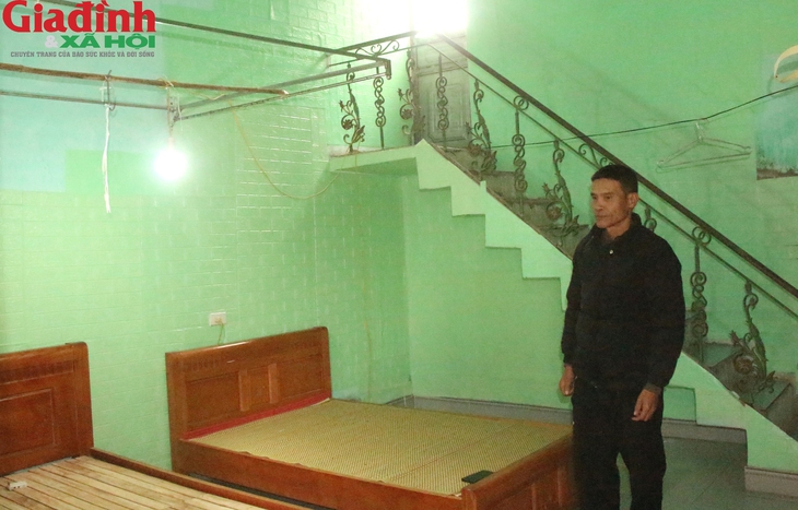 Nỗi đau tột cùng của nữ sinh lớp 11 cùng em gái có bố qua đời vì mắc ung thư, 2 mẹ tử vong do bệnh và tai nạn- Ảnh 8. Nỗi đau tột cùng của nữ sinh lớp 11 cùng em gái có bố qua đời vì mắc ung thư, 2 mẹ tử vong do bệnh và tai nạn- Ảnh 8.