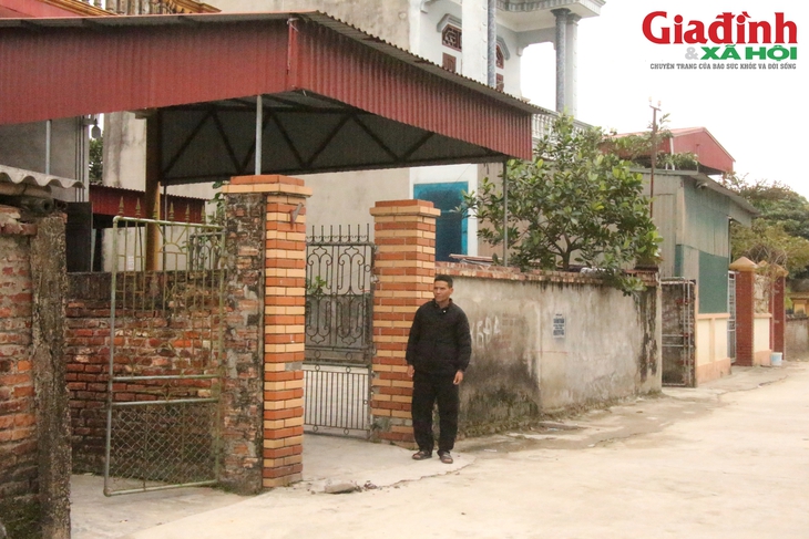 Nỗi đau tột cùng của nữ sinh lớp 11 cùng em gái có bố qua đời vì mắc ung thư, 2 mẹ tử vong do bệnh và tai nạn- Ảnh 10. Nỗi đau tột cùng của nữ sinh lớp 11 cùng em gái có bố qua đời vì mắc ung thư, 2 mẹ tử vong do bệnh và tai nạn- Ảnh 10.