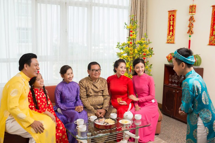Bí quyết giúp người cao tuổi đón Tết vui khỏe - Ảnh 1.