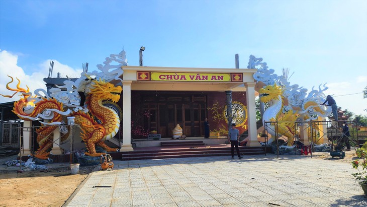 Cha đẻ của 'hoa hậu mèo' trình làng mô hình rồng đẹp mắt- Ảnh 8.