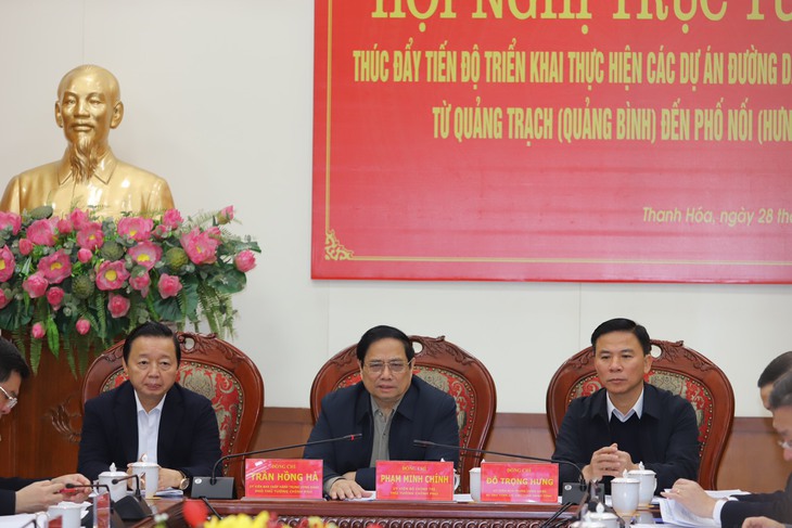 Thủ tướng chỉ đạo quyết tâm hoàn thành dự án 500 kV mạch 3 vào tháng 6/2024- Ảnh 2. Thủ tướng chỉ đạo quyết tâm hoàn thành dự án 500 kV mạch 3 vào tháng 6/2024- Ảnh 2.