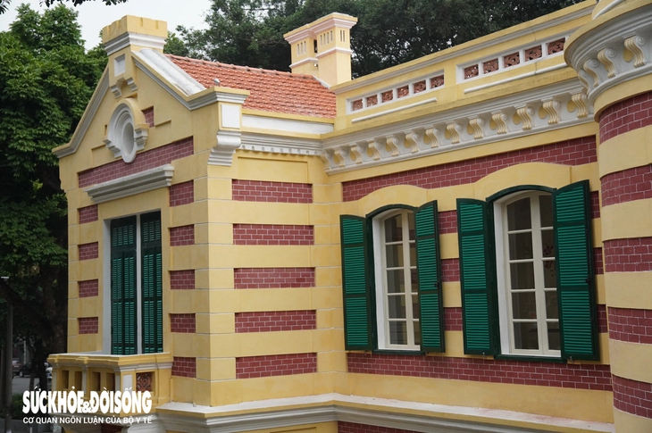 Hình ảnh biệt thự Pháp cổ từng gây tranh cãi khi trùng tu vừa mở cửa trở lại- Ảnh 3.