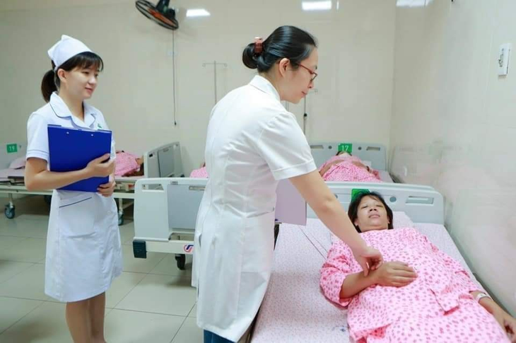 Chia sẻ về hành trình hơn 17 năm trong nghề của nữ bác sĩ sản khoa- Ảnh 2. Chia sẻ về hành trình hơn 17 năm trong nghề của nữ bác sĩ sản khoa- Ảnh 2.
