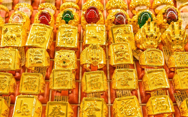 Giá vàng hôm nay ngày 3/1 tiếp tục tăng