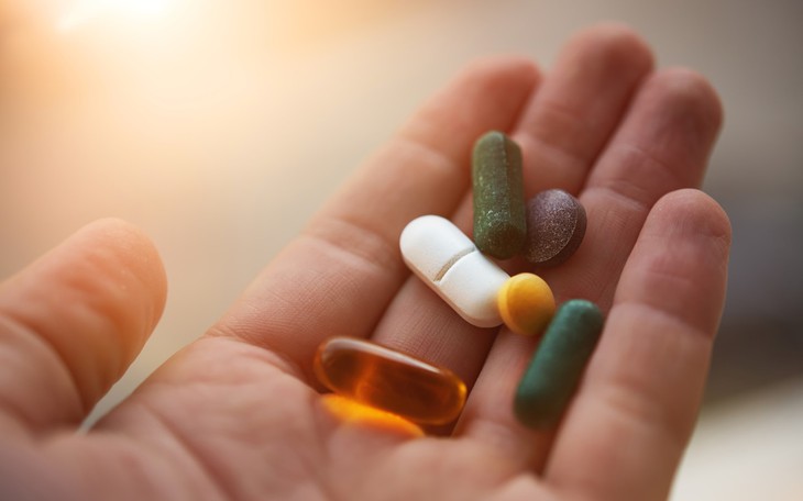 Những vitamin và khoáng chất kỵ nhau không nên dùng chung