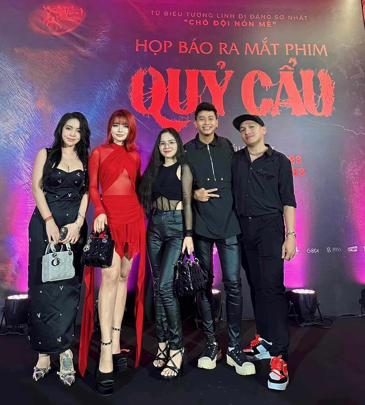 Thầy giáo dạy lái xe hot TikTok nhờ những video bài giảng hấp dẫn- Ảnh 2.
