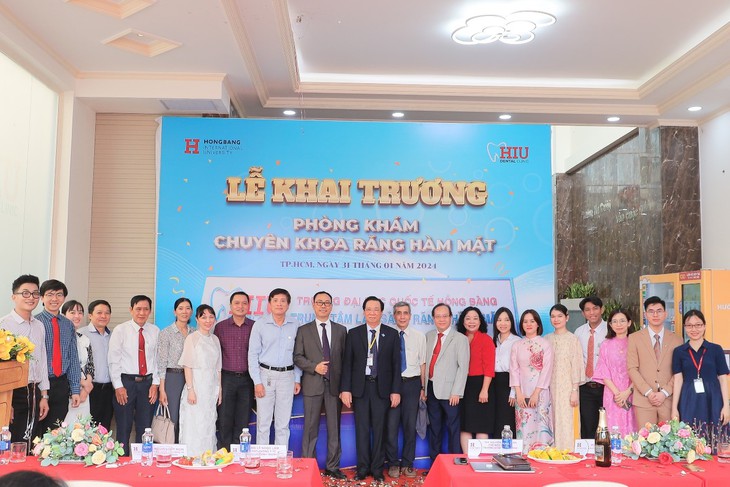 Khai trương cơ sở mới phòng khám - Trung tâm lâm sàng HIU Clinic: Áp dụng công nghệ kỹ thuật số trong khám & điều trị- Ảnh 1.