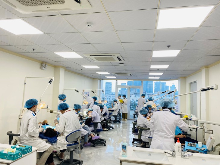 Khai trương cơ sở mới phòng khám - Trung tâm lâm sàng HIU Clinic: Áp dụng công nghệ kỹ thuật số trong khám & điều trị- Ảnh 2.