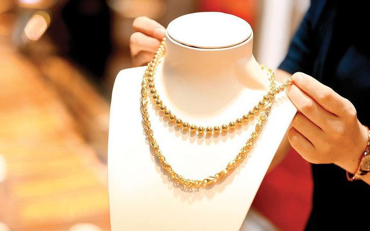 Giá vàng hôm nay ngày 31/1 tiếp tục tăng dữ dội