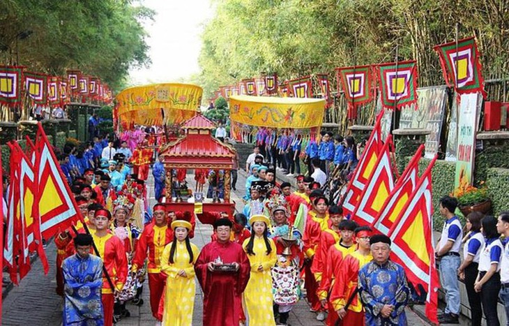 Thủ tướng yêu cầu không để xảy ra hoạt động mê tín dị đoan, trục lợi tâm linh trong dịp Tết và Lễ hội xuân- Ảnh 1. Thủ tướng yêu cầu không để xảy ra hoạt động mê tín dị đoan, trục lợi tâm linh trong dịp Tết và Lễ hội xuân- Ảnh 1.