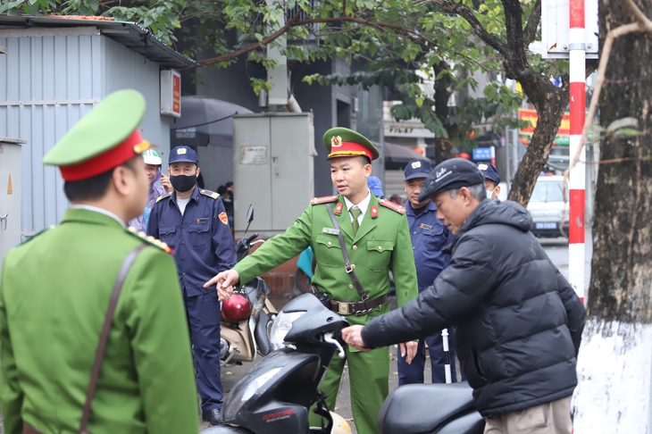 Hà Nội có kế hoạch xử lý các khu vực phức tạp về trật tự đô thị- Ảnh 3.