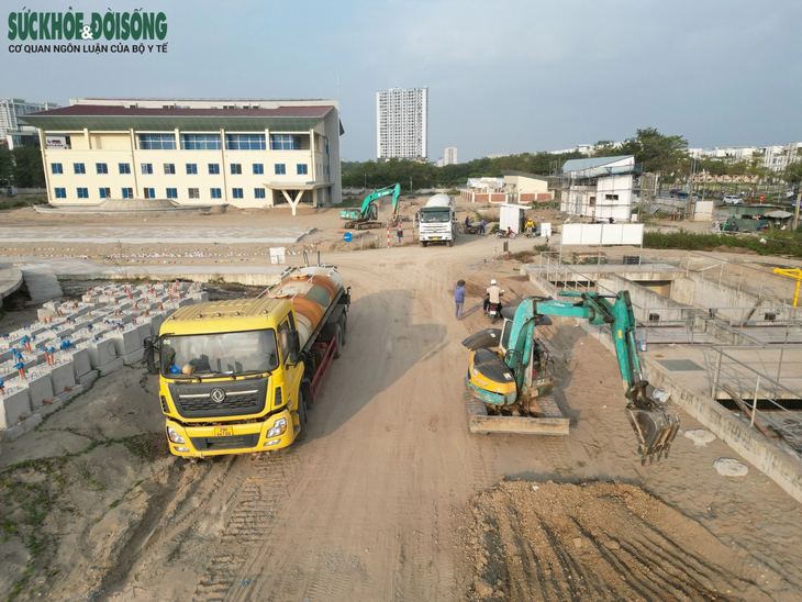 Cận cảnh dự án hồi sinh các dòng sông chết bị đề nghị thanh tra ở Hà Nội- Ảnh 7. Cận cảnh dự án hồi sinh các dòng sông chết bị đề nghị thanh tra ở Hà Nội- Ảnh 7.