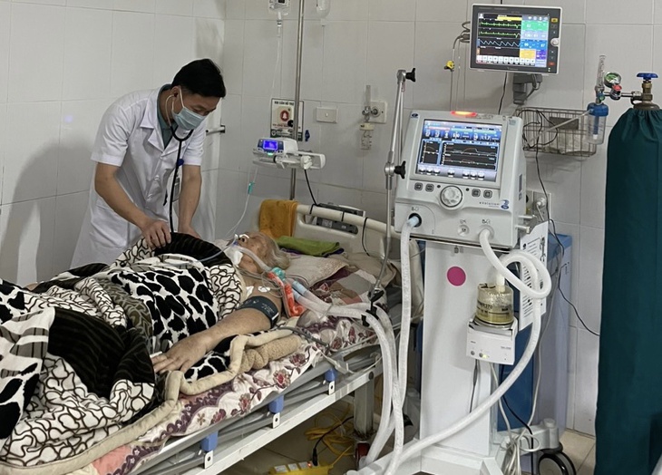 Bác sĩ trẻ lấp 'khoảng trống nhân lực' ở vùng cao- Ảnh 3.