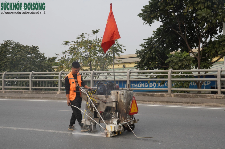 Hiện trạng các tuyến phố vừa được cải tạo tại Hà Nội- Ảnh 6.
