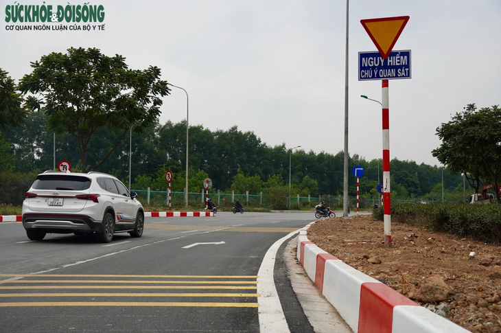 Hiện trạng các tuyến phố vừa được cải tạo tại Hà Nội- Ảnh 2.