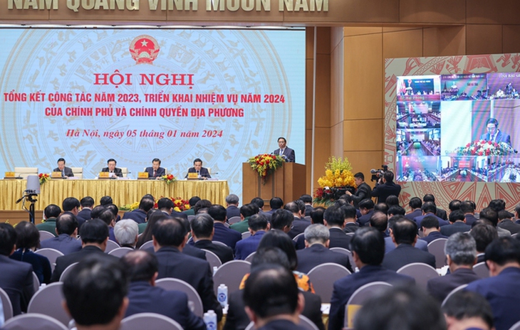 Thủ tướng: Nhiệm vụ đặt ra cho năm 2024 rất nặng nề nhưng cũng rất vẻ vang- Ảnh 3. Thủ tướng: Nhiệm vụ đặt ra cho năm 2024 rất nặng nề nhưng cũng rất vẻ vang- Ảnh 3.