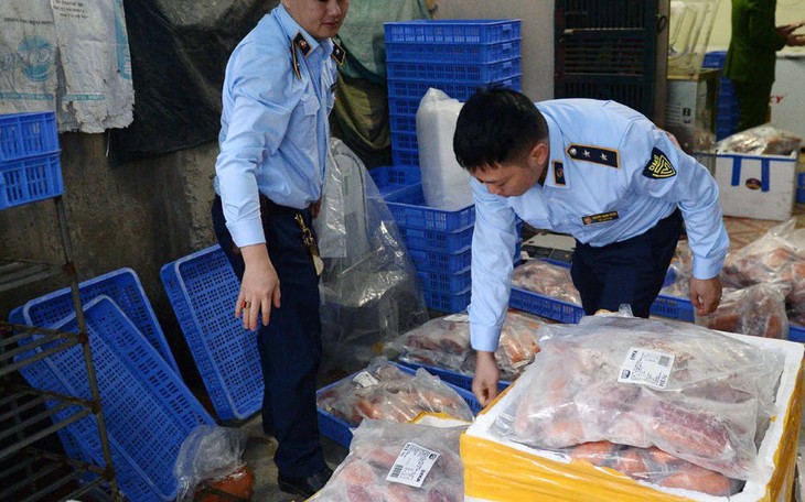 Nhận diện thực phẩm bẩn hoành hành dịp cận Tết