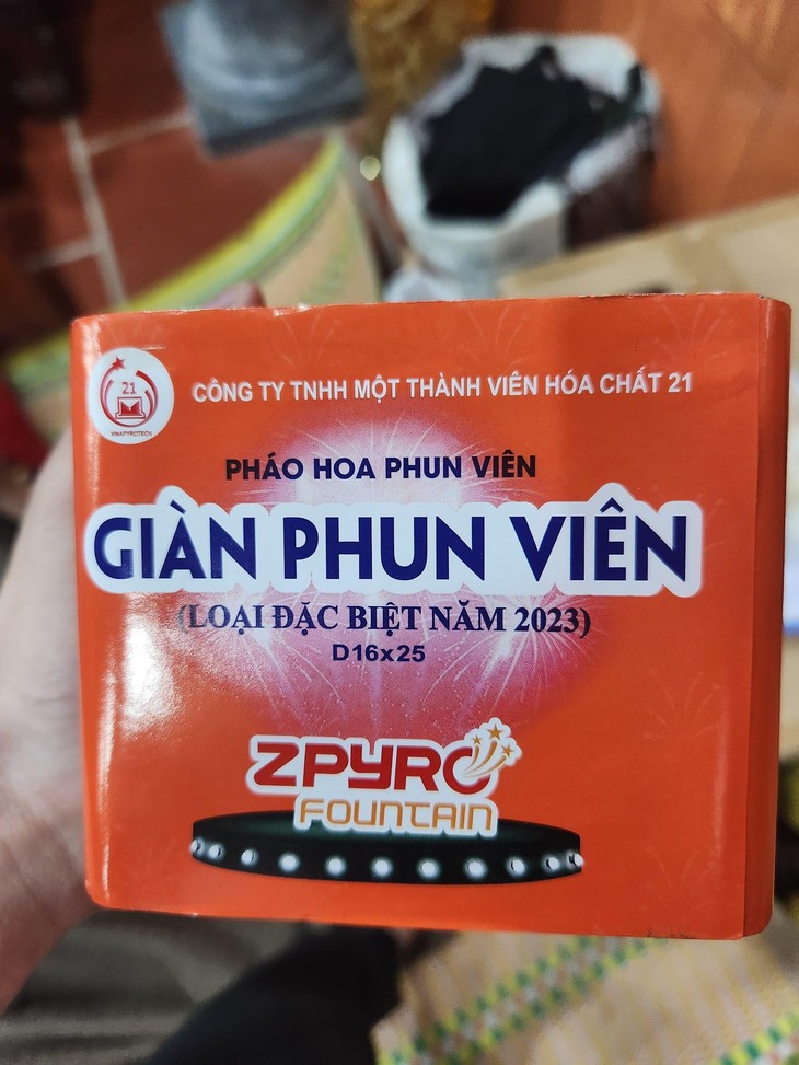 Tặng pháo hoa làm quà Tết sẽ bị xử phạt- Ảnh 1.