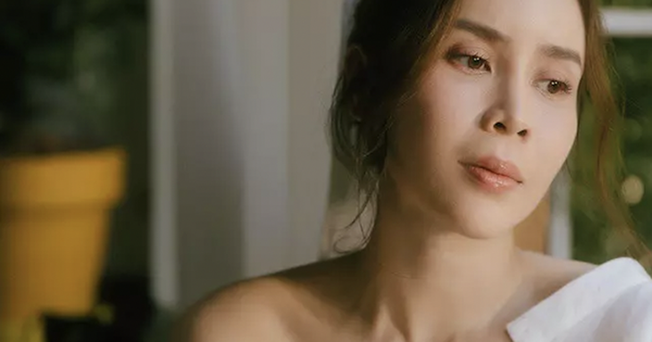 Lưu Hương Giang: "Người ta cứ nói showbiz phức tạp, mình lại thấy may mắn"