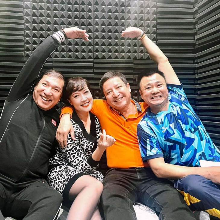 Loạn giá vé, nhiều thông tin nhiễu loạn xoay quanh Táo quân 2024- Ảnh 2. Loạn giá vé, nhiều thông tin nhiễu loạn xoay quanh Táo quân 2024- Ảnh 2.