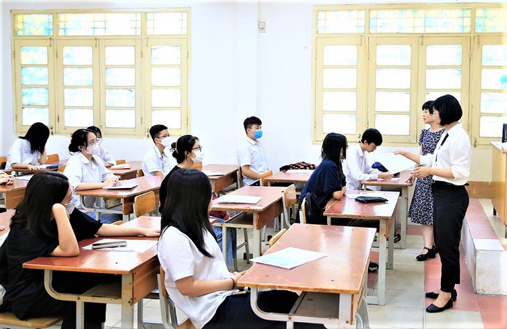 Học sinh học khác chương trình có được chuyển trường không?- Ảnh 1.