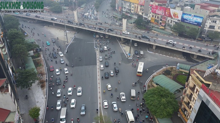 Hiện trạng các tuyến phố vừa được cải tạo tại Hà Nội- Ảnh 3.