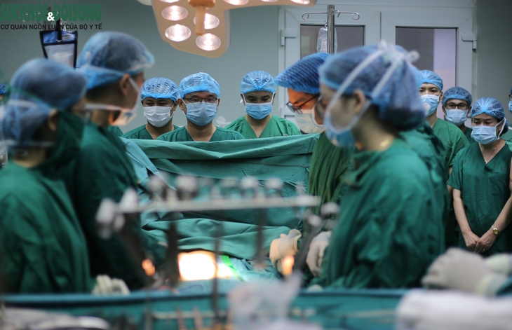 Thanh niên bị TNGT chết não hiến đa tạng hồi sinh nhiều cuộc đời- Ảnh 1. Thanh niên bị TNGT chết não hiến đa tạng hồi sinh nhiều cuộc đời- Ảnh 1.