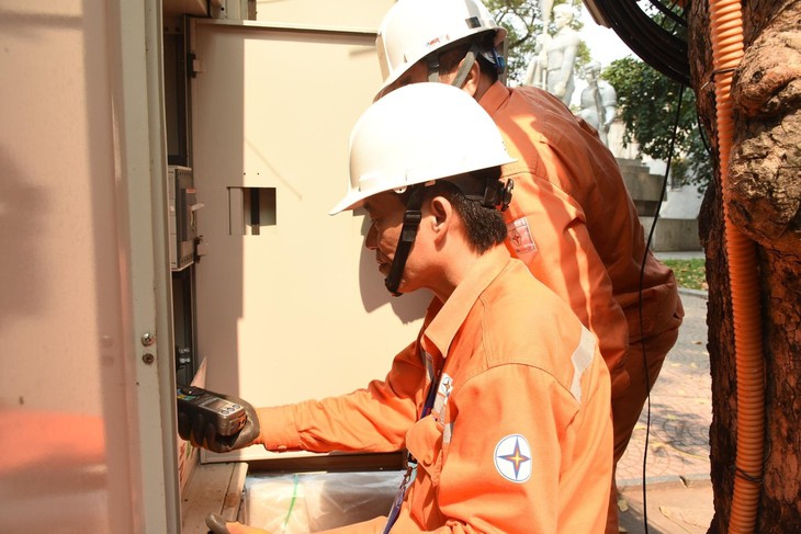 EVN lỗ gần 22.000 tỷ đồng trong năm 2023- Ảnh 1.