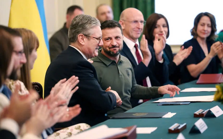 Ukraine tìm kiếm sự hỗ trợ từ Anh trong thời điểm khó khăn- Ảnh 1.