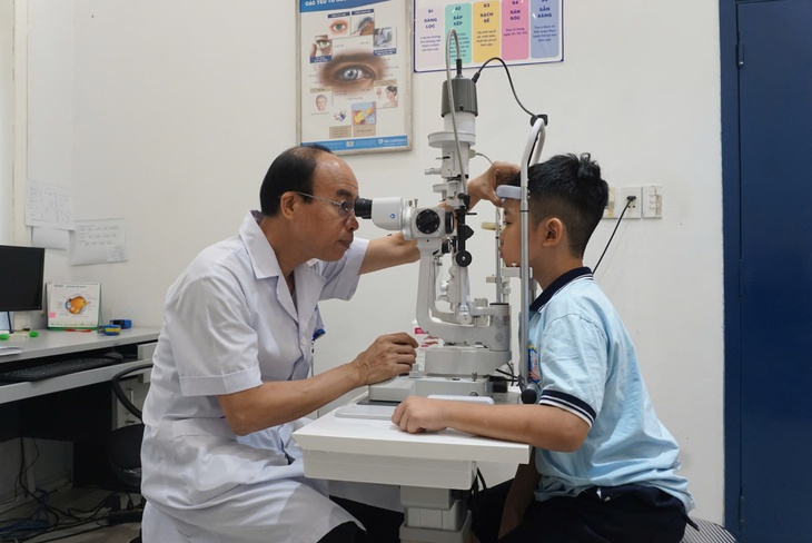 Loạn thị: Nguyên nhân, triệu chứng, cách phòng ngừa và điều trị- Ảnh 2. Loạn thị: Nguyên nhân, triệu chứng, cách phòng ngừa và điều trị- Ảnh 2.
